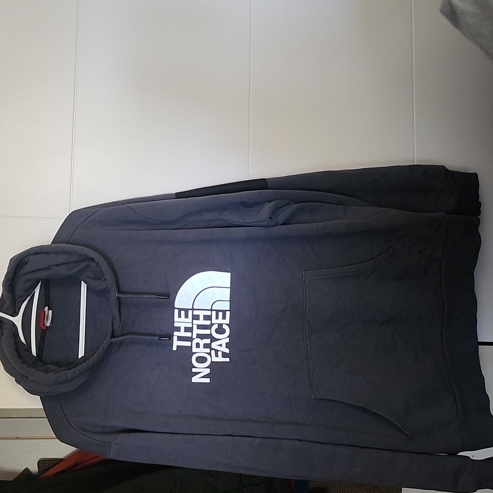 The North Face Size XXL Charcoal Hoodie